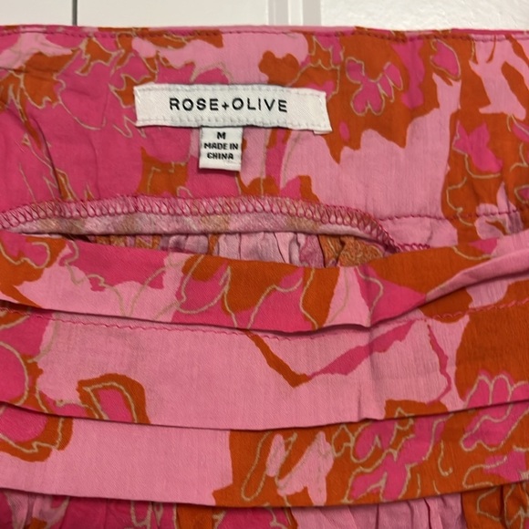 Rose & Olive Pink and Red Sleeveless Tank Top - Picture 2 of 2